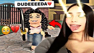 Latina voice TROLLING chuds in MM2 😂