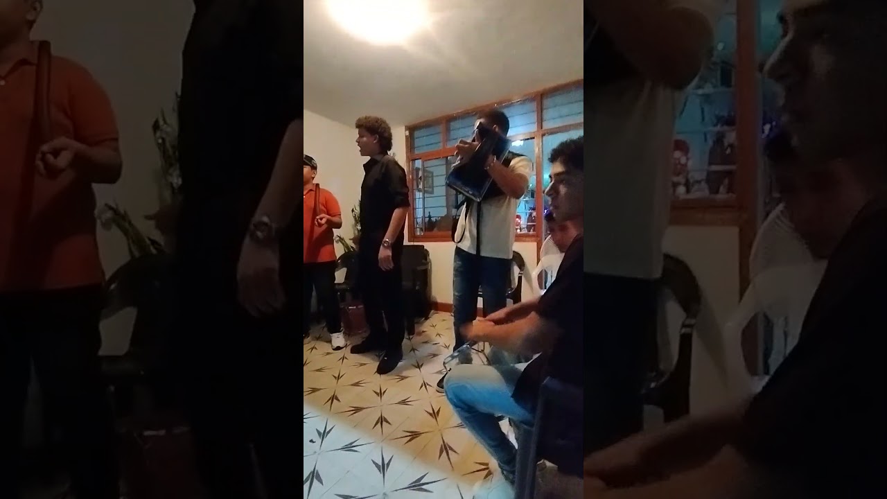1ro de enero en la madrugada, con acordeón, caja y Guacharaca, parranda Villanueva Guajira