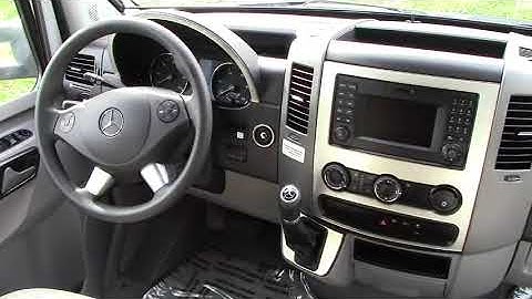 2018 Leisure Travel Unity FX (11615)