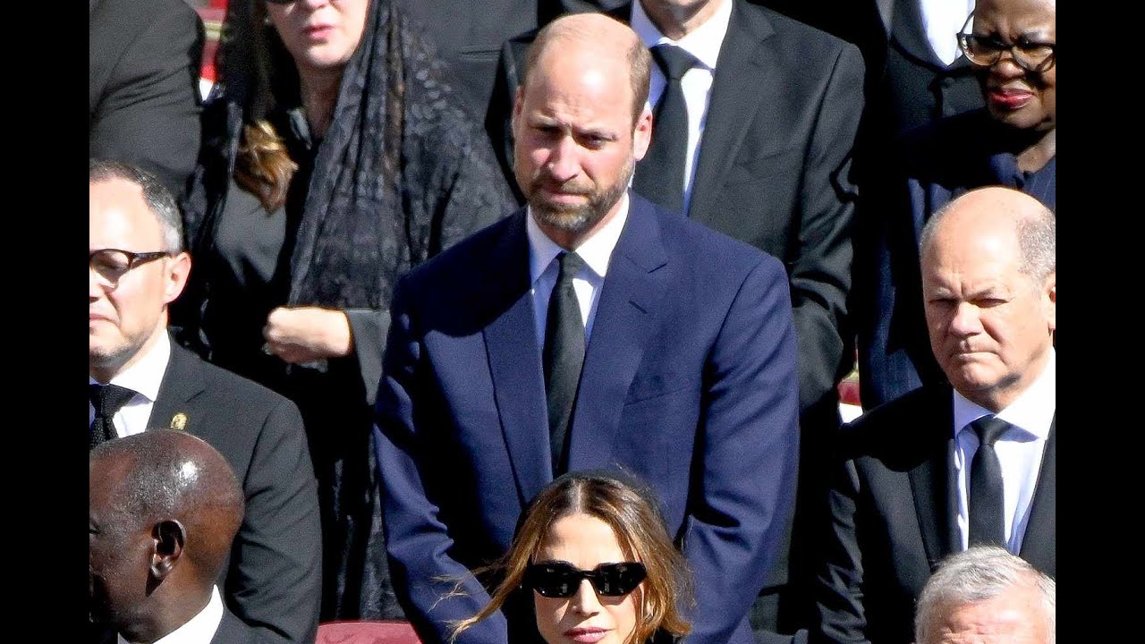 Royal Ruckus: Prince William's Blue Suit at Pope Francis' Funeral ...