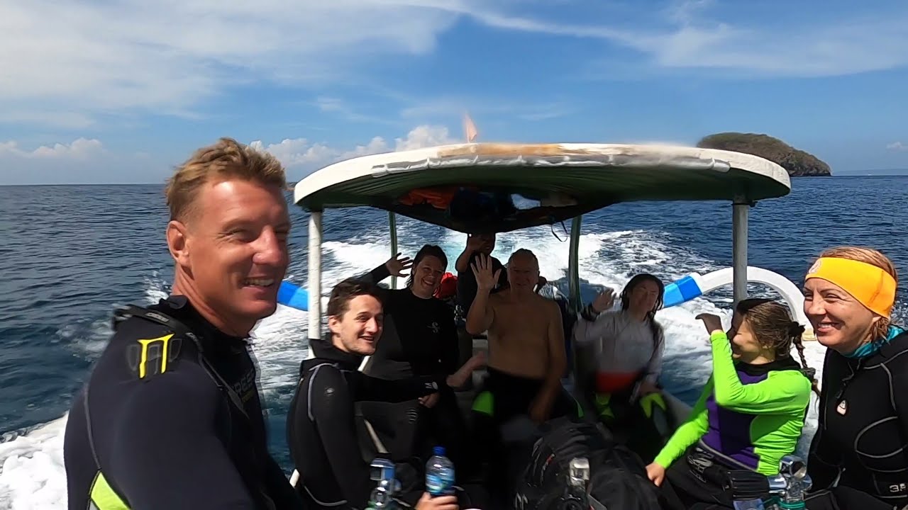 Candidasa with Maho, Stefan, Christian, Anna and Tonya, Bali. Episode 305