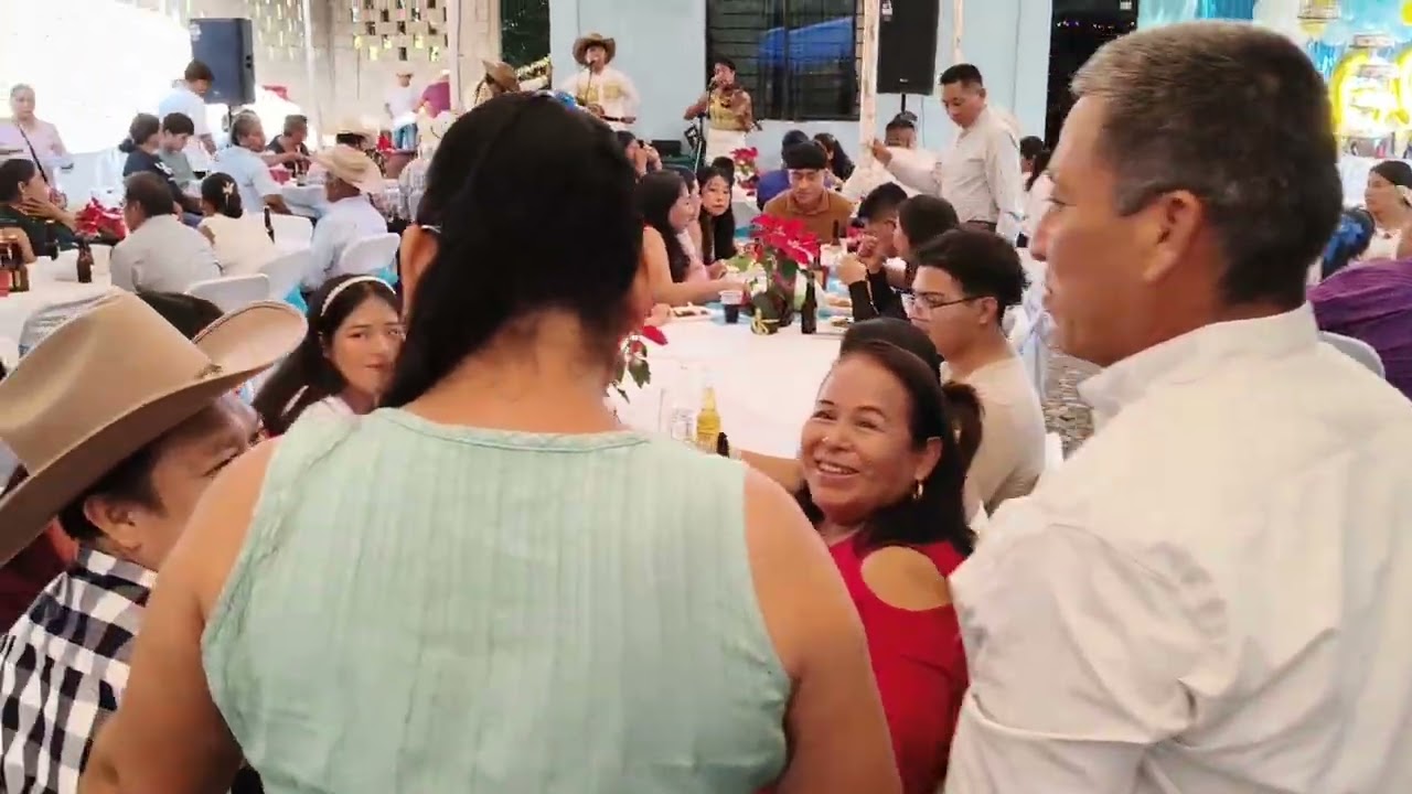 Trio  Balcón Huasteco en el 60 aniversario de Nereo Cruz Martínez de Tlanempa Común Chicontepec Ver.