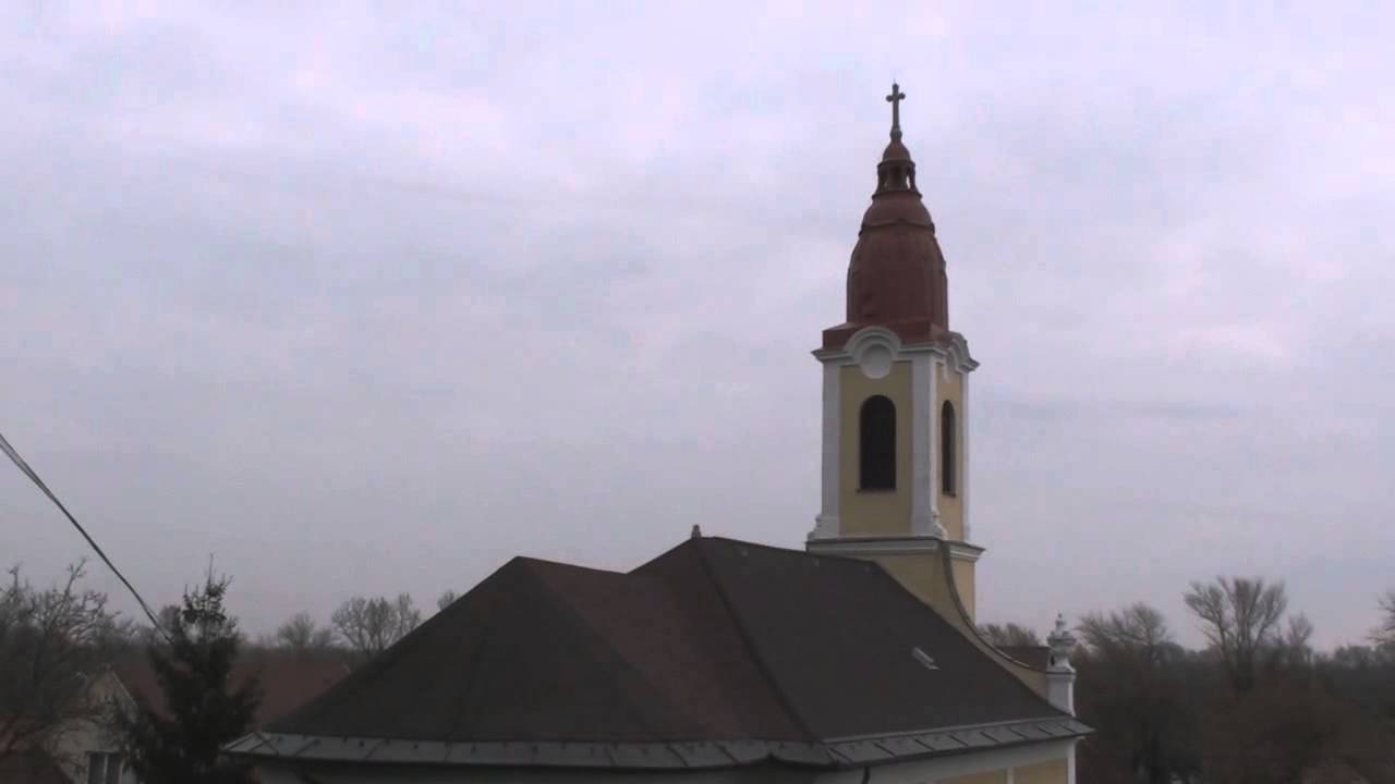 Százhalombatta (H), Szent László templom harangjai