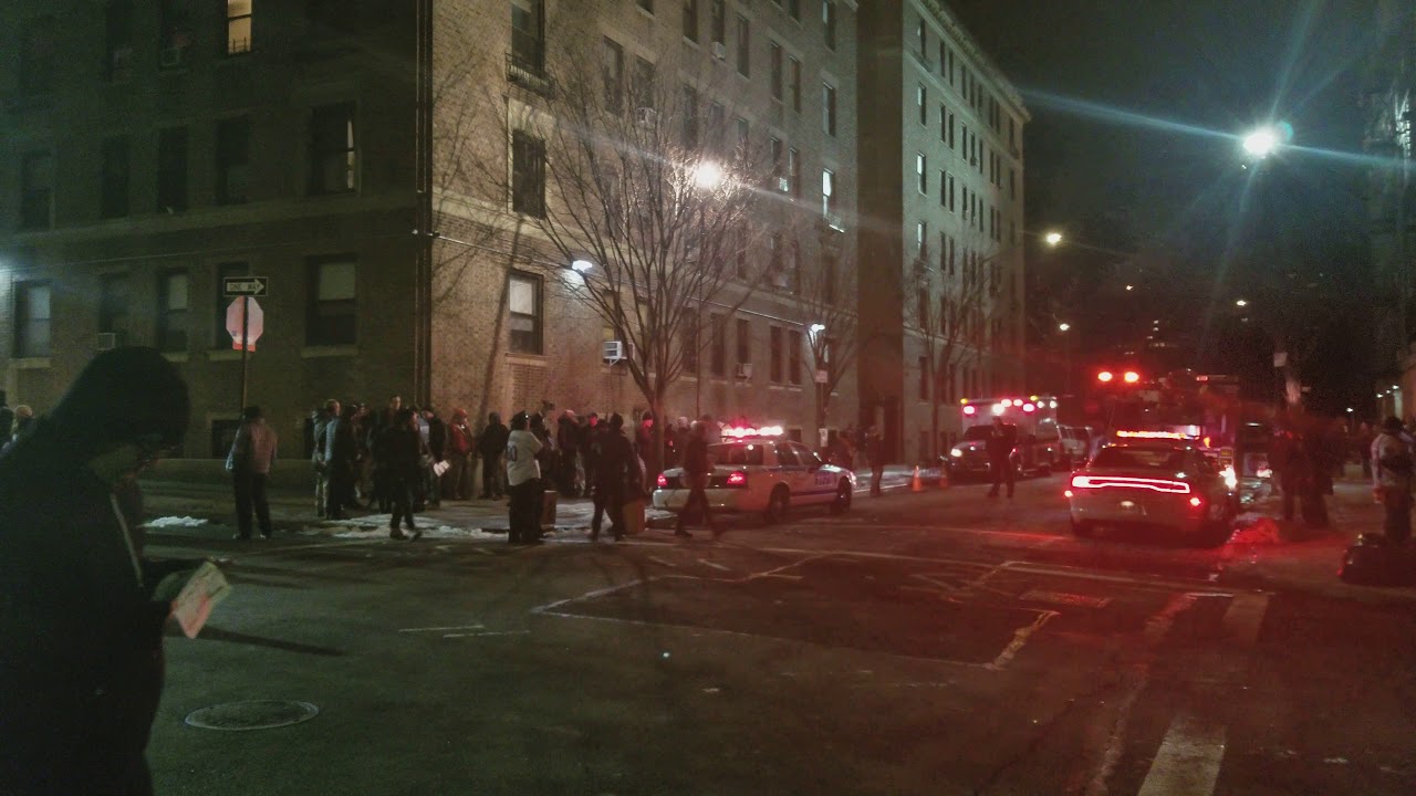 CBS NY TV Show Blue Bloods Filming An Explosion Scene In Washington cbs-ny-tv-show-blue-bloods-filming-an-explosion-scene-in-washington