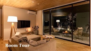 【ルームツアー】まるで小さな別荘！家と庭が繋がる高台にある23坪の平屋｜美しすぎる照明計画・スッキリと洗練されたインテリア｜1LDK・夫婦二人暮らし｜Room tour