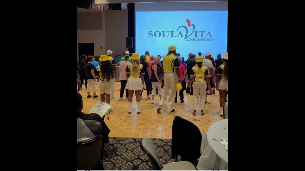 Вращение, вращение, скольжение, линейный танец