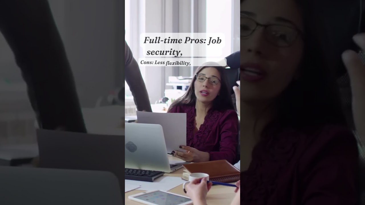 Freelancer or Full-Time Employee? 🤔 Both have their perks!