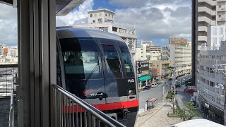 沖縄ゆいレール1000形13編成那覇空港行き到着シーン