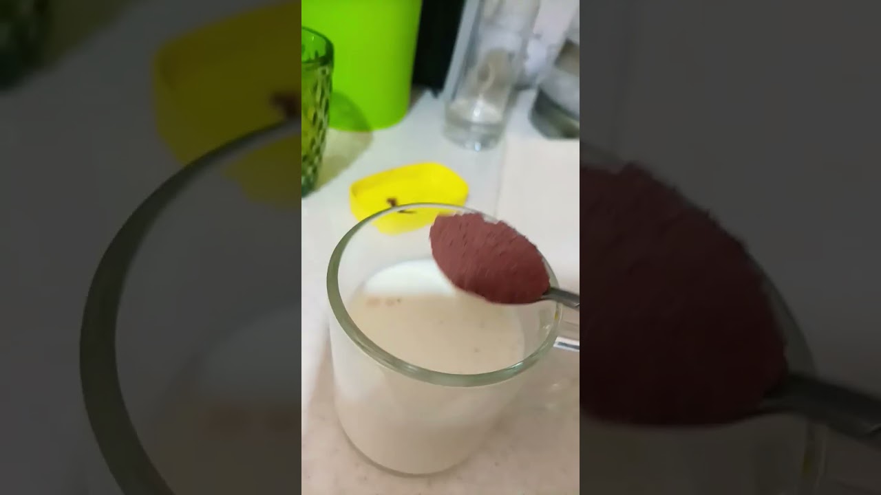 рецепт: 1.молоко 2.какао несквик 3.сахар 4.сливки 5.наслаждайся♥︎♡