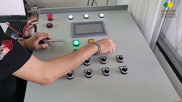 ระบบควบคุมเกรดอุตสาหกรรม ควบคุมโดยใช้ PLC และ HMI. Smart farm ทดต่อสภาพแวดล้อม แสดงสถานะเซนเซอร์ IOT