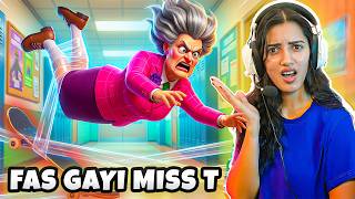 Miss T Ko Skateboard Se Gira Diya