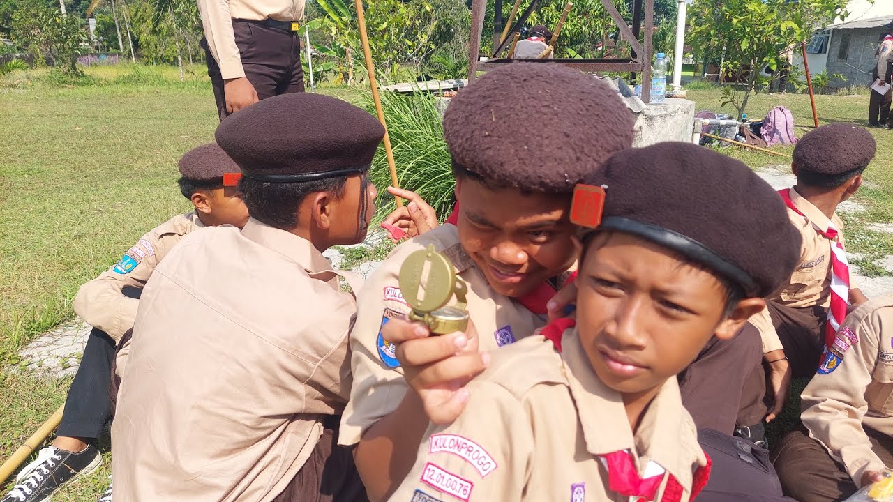 Latihan Kompas Bidik Pramuka Penggalang 