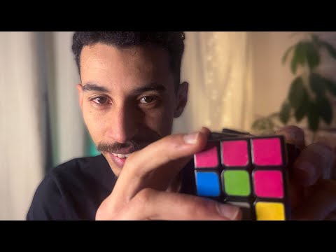 ASMR | 1h de calme et de concentration : on résout le Rubik’s cube