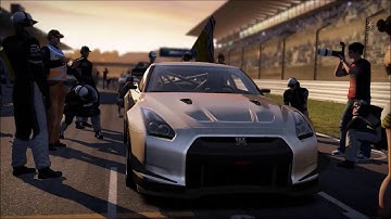 1. Need For Speed Shift 2 Unleashed w/ Keyboard - Intro Movie and Race
