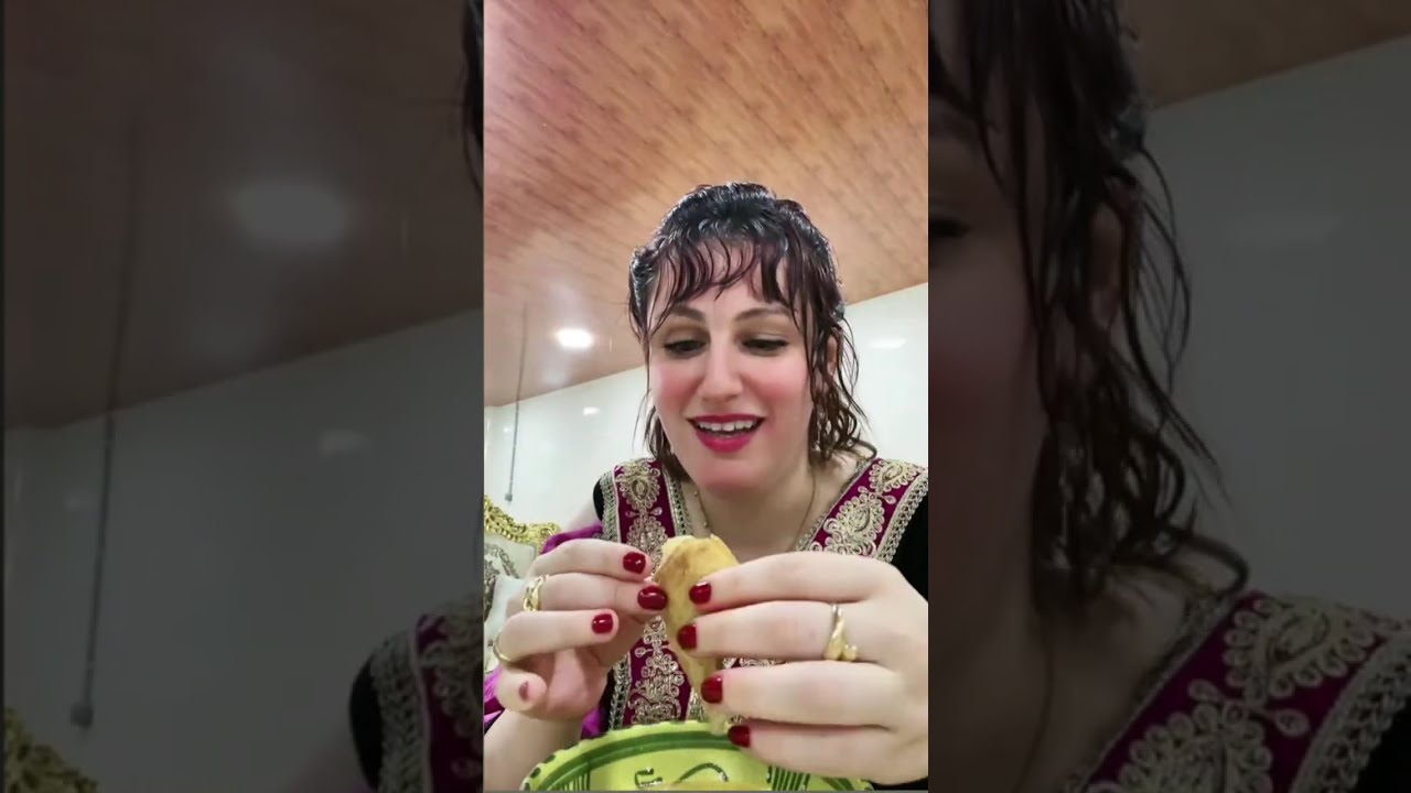 SULTANA CHERINE LIVE