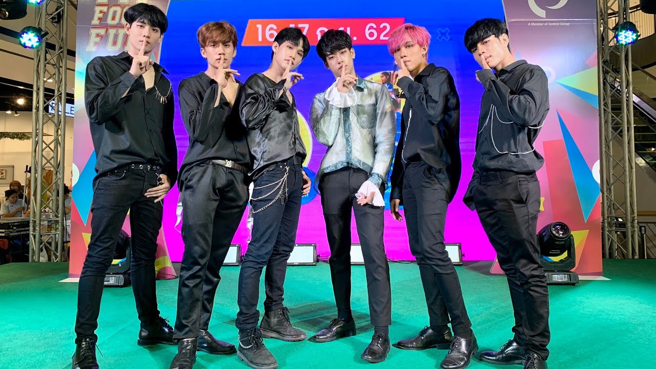 Godzilla​:Flash + You got it :Produce X 101 @CENTRAL​โคราช​ FIT​ FOOD​ FUN​