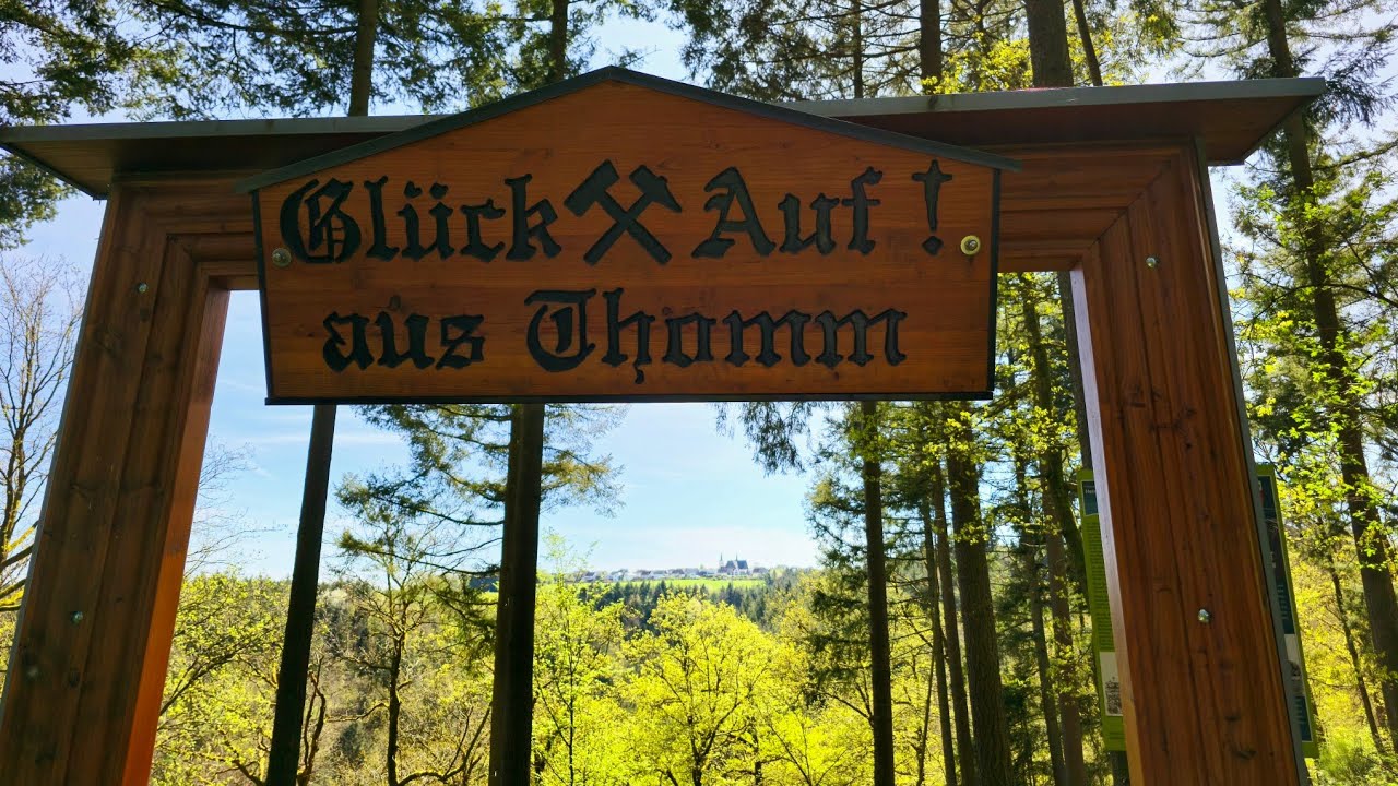 🥾TRAUMSCHLEIFE 🥾 SCHIEFER WACKEN WEG🥾 Thomm🥾 Saar-Hunsrück🥾 12 km 🥾🥾 Slideshow