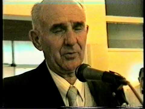 RECUERDO :Año 1998... homenaje del circulo de periodistas deportivos a Don Emilio Bielli.