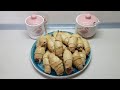 Смак дитинства. Ніжні рогалики з повідлом і горіхами / Tender bagels with povid and nuts.
