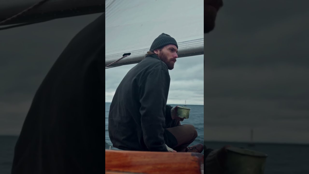 A Man Survived 76 Days Lost At Sea Here S How Shorts Facts