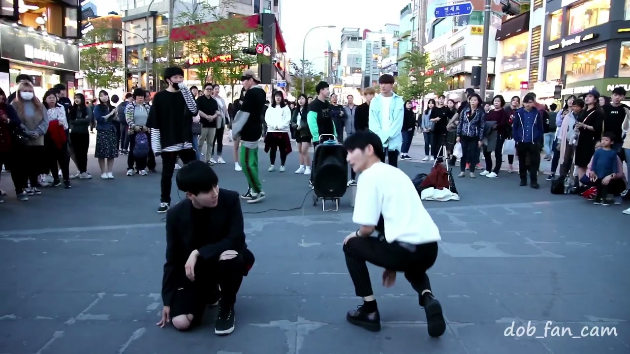 180421 디오비 DOB 신촌공연 / EXO (엑소) - MAMA _ 김효진 & 최은철