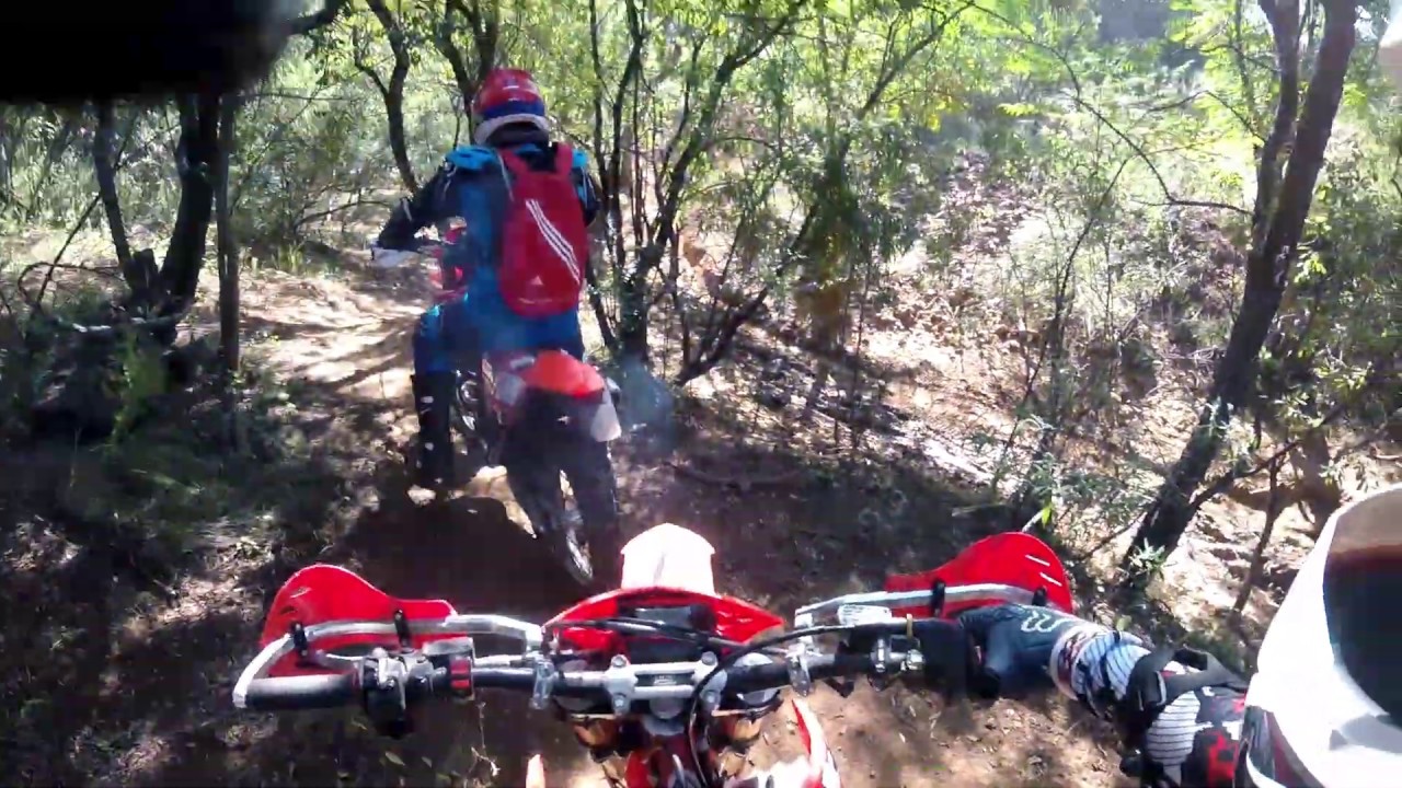 A mild ride at Wild West - Two okes with two strokes