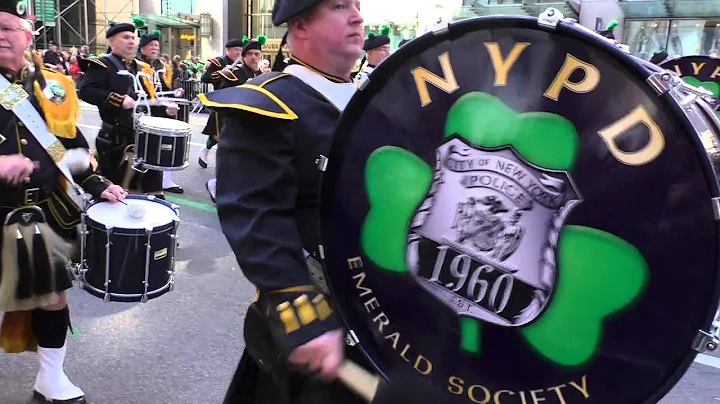 St. Patrick's Day Parade~NYC~2016~...  Emerald Soc...