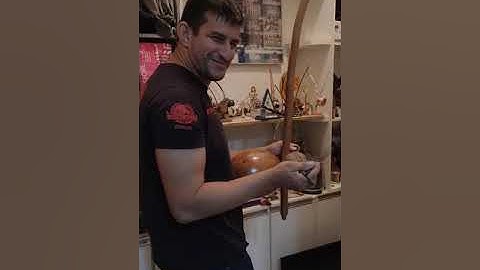 JiuJiteiro Faixa Preta aprendendo a tocar Berimbau 💓