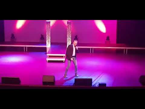 The N-Tertainer- Love Song en Het Populairste Meisje Van De Klas