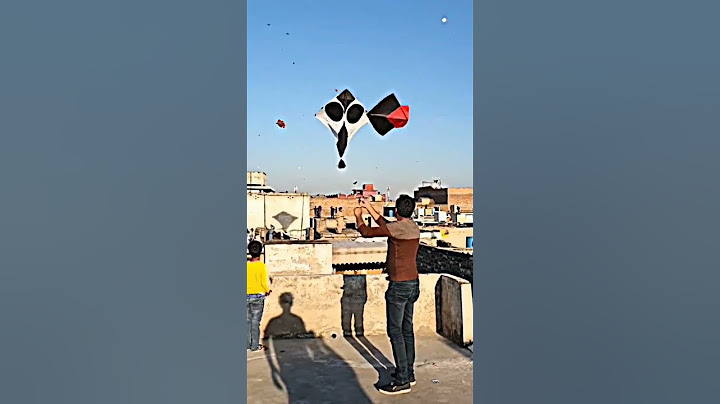 Long Black'n🖤White🤍kite Flying 🔥 Patang Lover  #shorts #viral #patang #kiteflying #kite #ytshorts