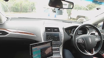 Udacity Capstone Project - Driving a real autonomous car with traffic light detection