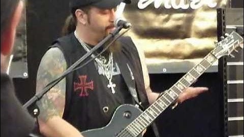 MIKE ORLANDO (Adrenaline Mob) guitar clinic + Q & A @ Sweden Rock 2012