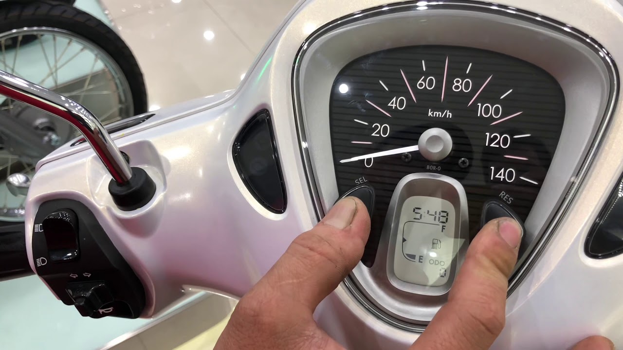 Hướng dẫn sử dụng cơ bản xe tay ga Yamaha Latte 2019 - youtube