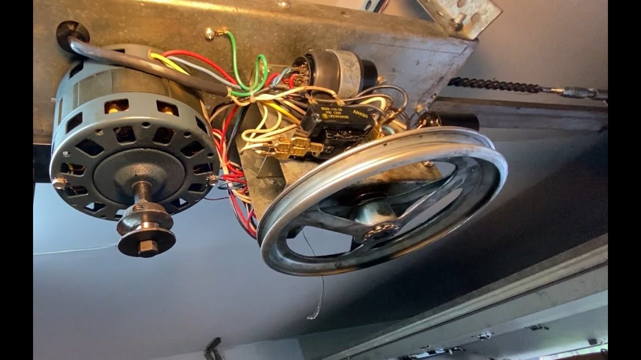 Ремонт открывателя гаражных ворот — замена конденсатора (жужжит, но не открывается)