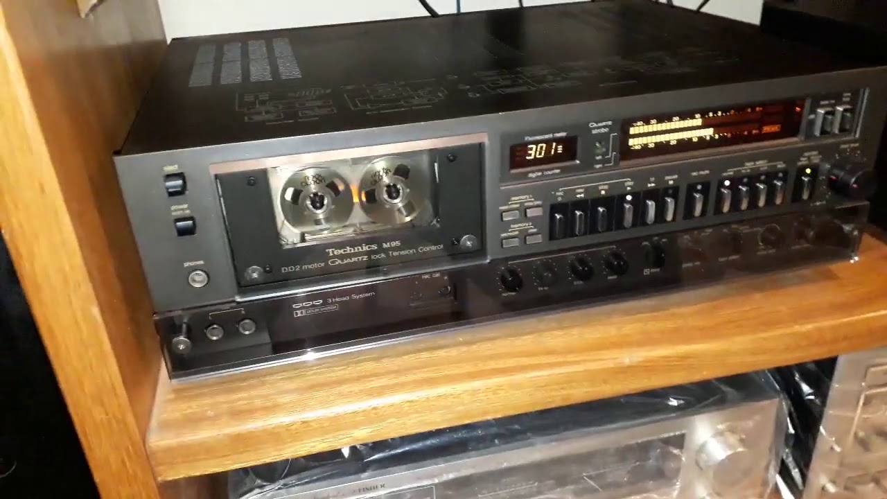 TECHNICS RS-M95 - YouTube
