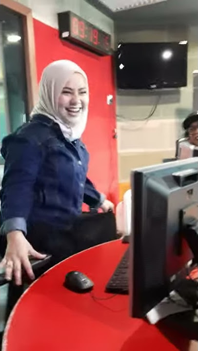 Cik piah suria.fm memang sporting..