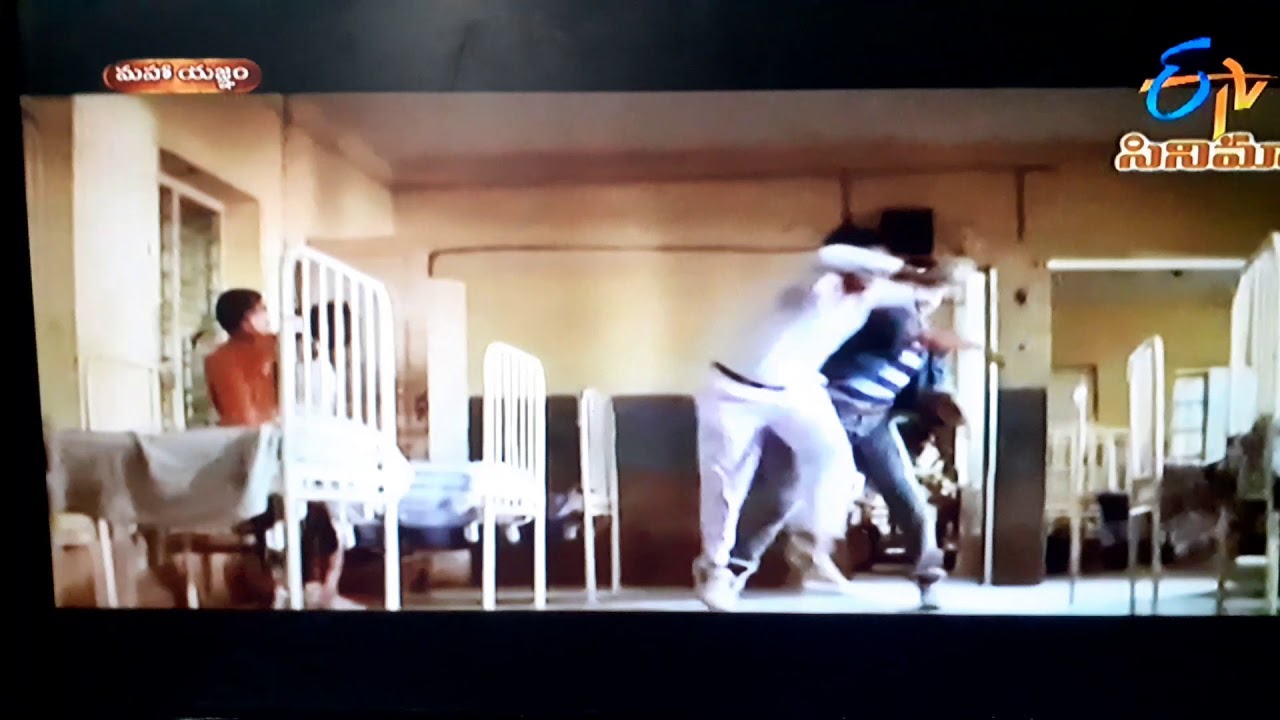 HERO SUMAN TALWAR Karate King Maha yagnam Move(3)