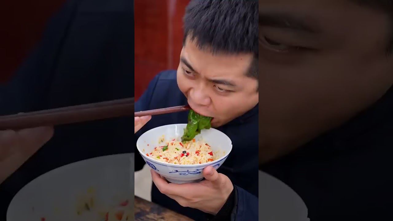 狗蛋竟然搶著洗碗，這是咋回事  #food #美食 #cooking #mukbang #foodie #funny #fun #comedy