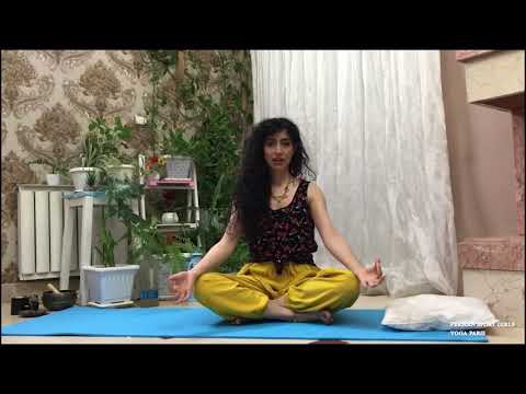 Persian Yogi Girl Flor Doing Feet Workout Yoga Namaste دختر ایرانی فارسی تمرین پا یوگا در خانه Cute
