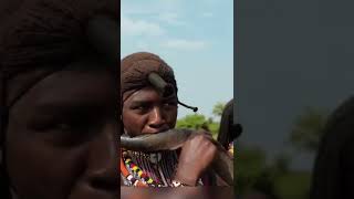 قبائل تأكل الاشجار وتشرب الدم في تنزانيا !?