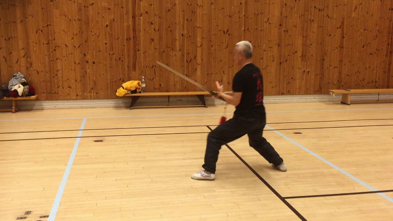 Tai Chi Sword 18 form - Master Wang Ge