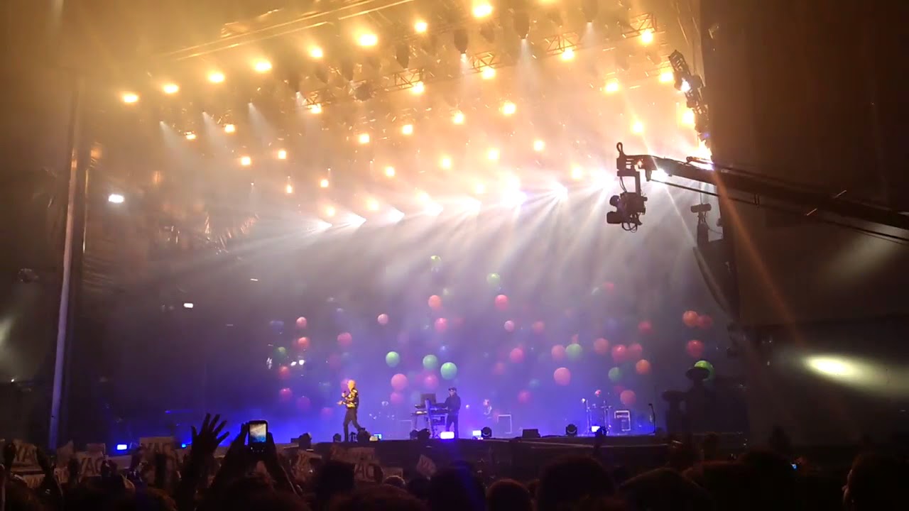 Pet Shop Boys Viva La Vida Domino Dancing
