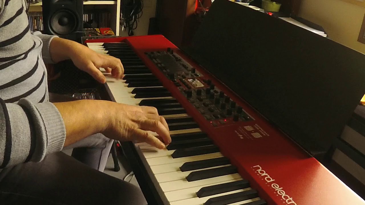 HANDFUL OF KEYS piano solo Thierry Ollé