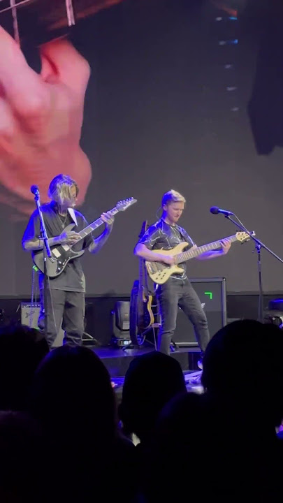 In The End (Linkin Park) Charles Berthoud & Bernth live in Beijing