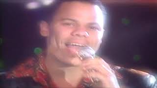 169 Oro Solido La Morena  remix