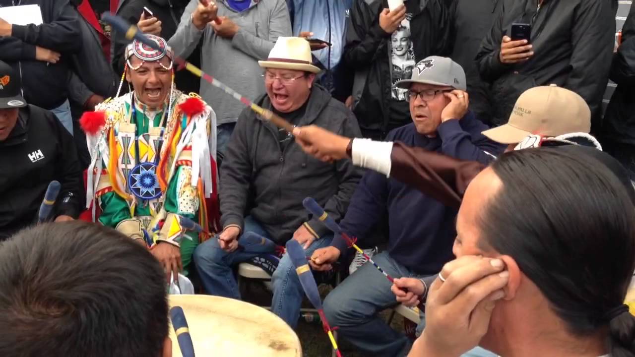 Northern Cree @ paul band pow wow 2015 - YouTube