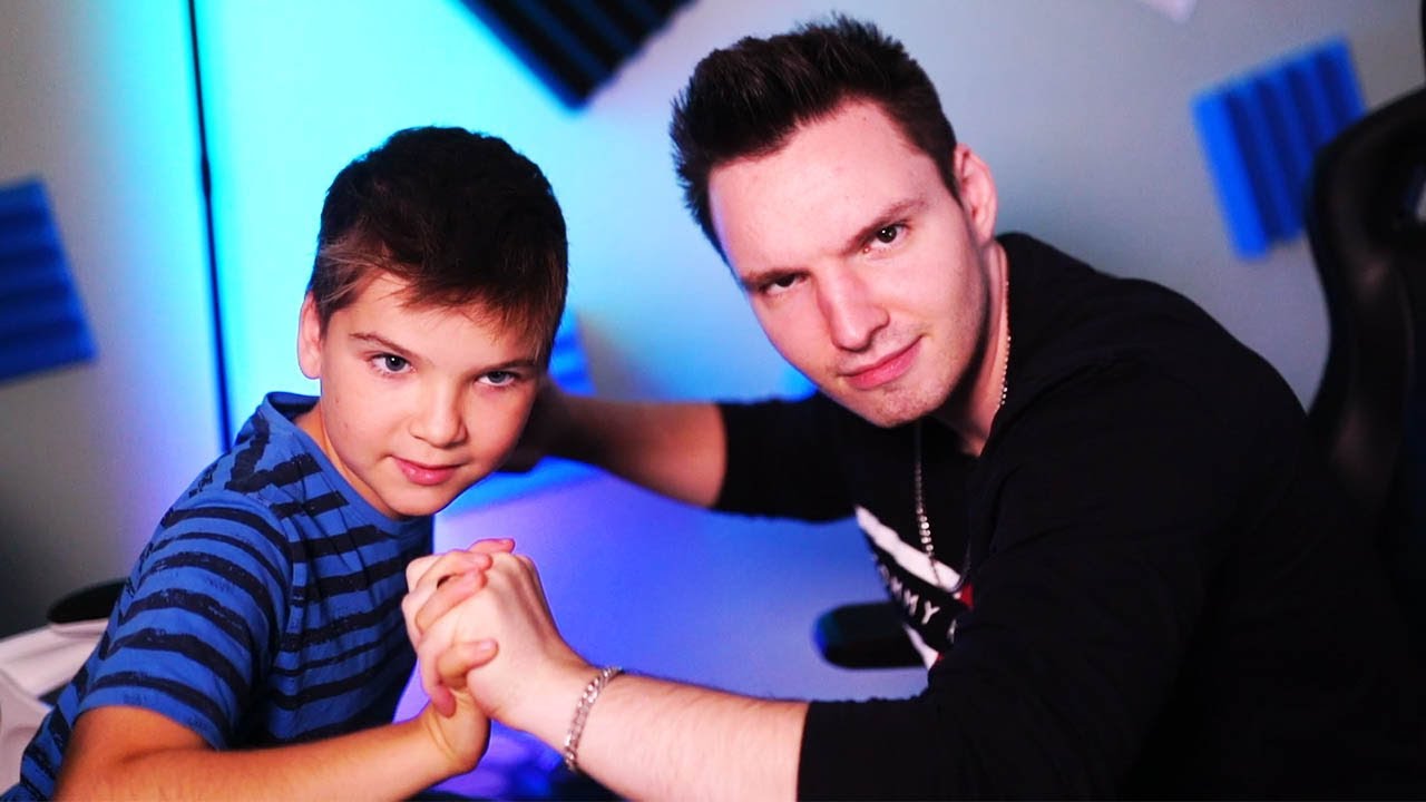 MEIN BRUDER IST BESSER ALS ICH IN VIDEOSPIELEN ???