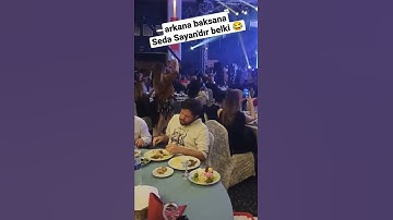 Thumbnail of aaa kim gelmiş. Seda Sayan'mı o. #sedasayan #shorts #konser #keremaydogdu