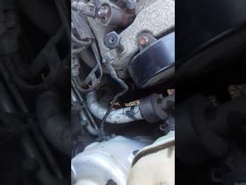 Kia Sportage 2010, engine oil and filter change - YouTube