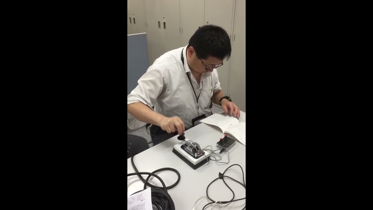 モールス電信　1分間75字の速度の和文による送信